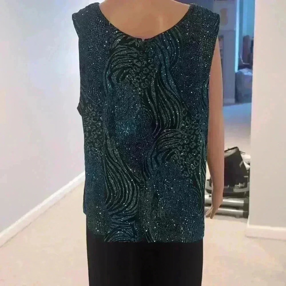 Vintage stretchy dress - Picture 8 of 10